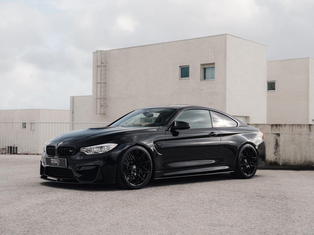 BMW M4 Competition DKG